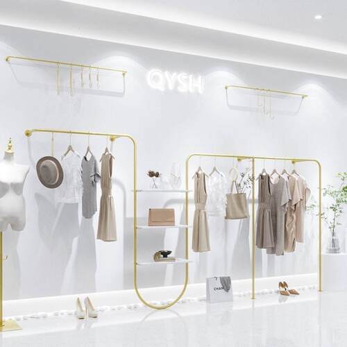 网红新服装展示架女上墙