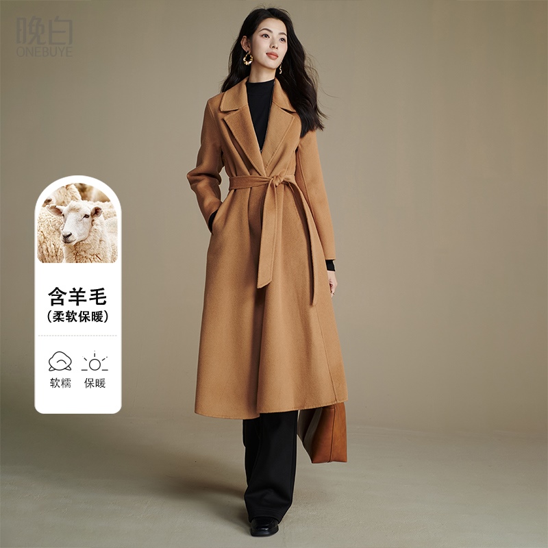 晚白翻驳领减龄羊毛大衣