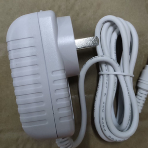 适用TOSHIBA东芝电风扇F-DSB400XCN(W)12V1.5a适配器充电线18w