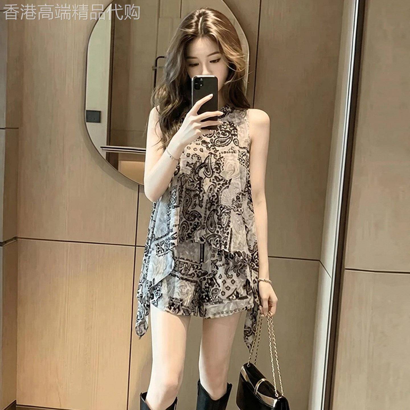 香港代购时尚套装女夏季显瘦挂脖无袖印花背心上衣阔腿短裤两件套