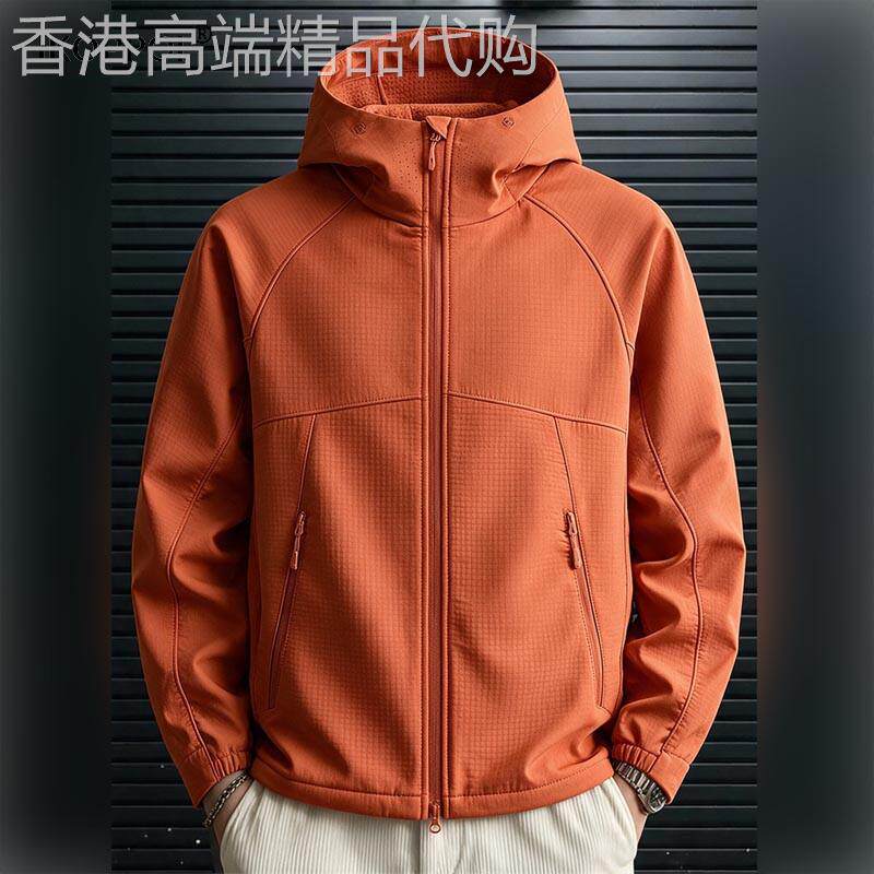 轻奢多巴胺连帽夹克男秋季户外运动机能防水软壳冲锋衣情侣装外套