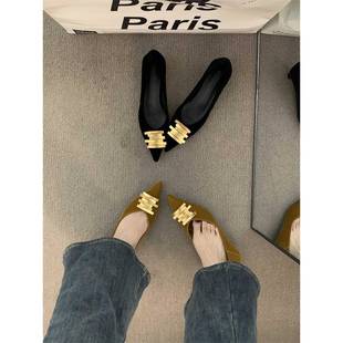 香港高级感小众气质尖头黑色细跟单鞋女鞋冬季法式高跟通勤奶奶鞋