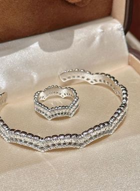 轻奢风高级感蕾丝皇冠手环戒指精工复古精致时尚百搭小众设计套装