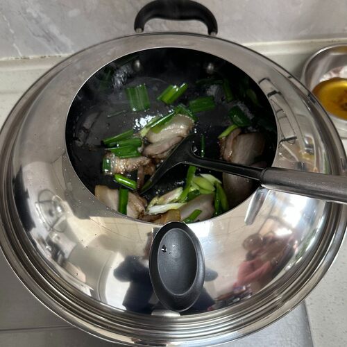 防溅不烫手无油污锅盖