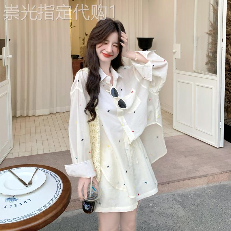 爱心刺绣巨好看的夏天套装女2026新款轻薄防晒衬衫短裤休闲两件式