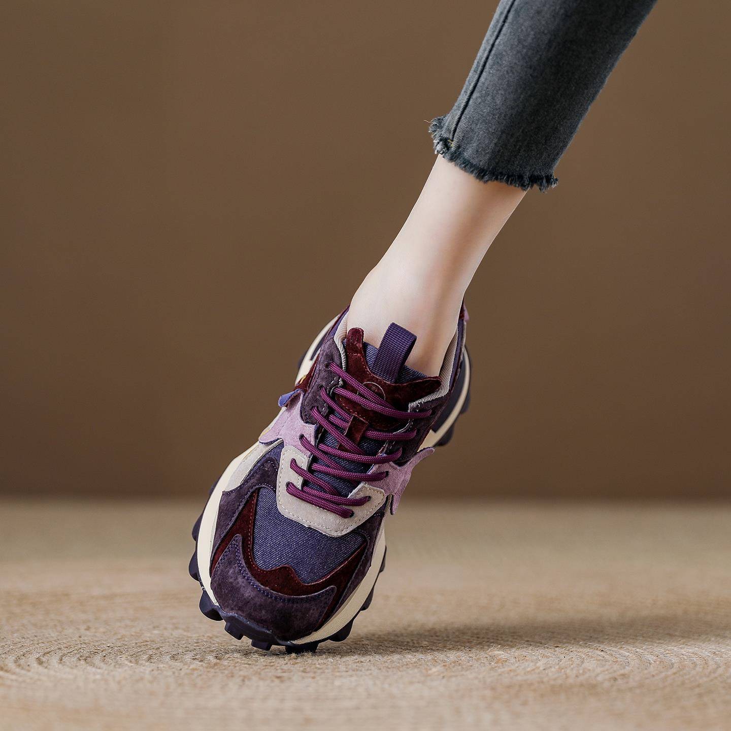 西班牙小众品牌ONGYSL头层牛皮复古老爹鞋女平底时尚2025秋季新款