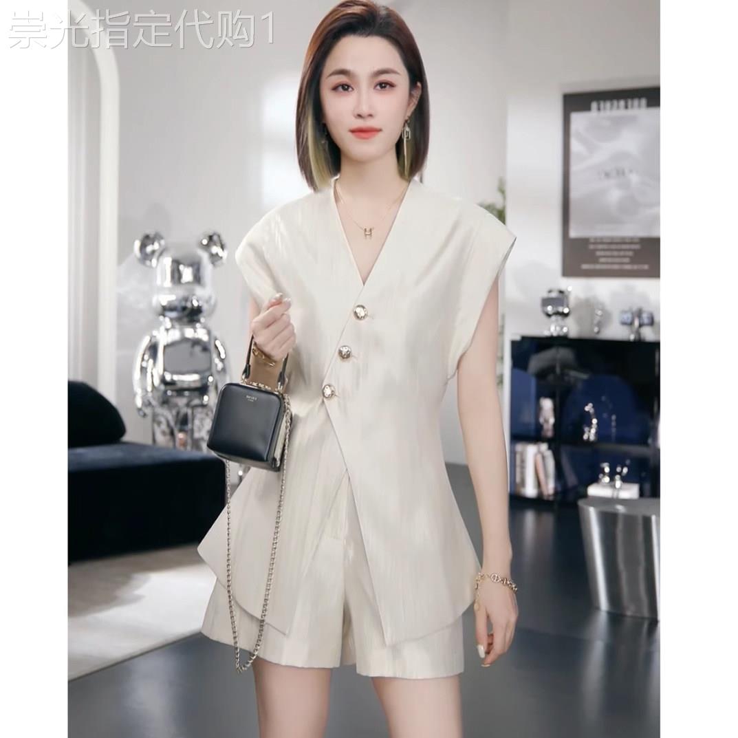 夏季套装女士薄款2026新款高级感无袖马甲短裤休闲时尚洋气两件套