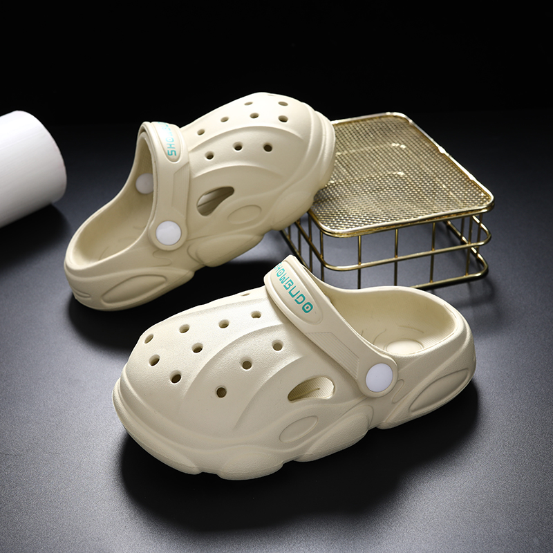 儿童凉鞋夏季防滑软底洞洞亲子