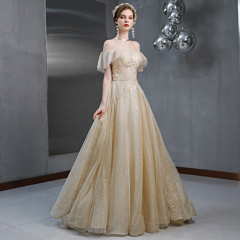 香槟色婚纱礼服2019秋冬新款高贵一字肩宴会晚礼服新娘梦幻小拖尾