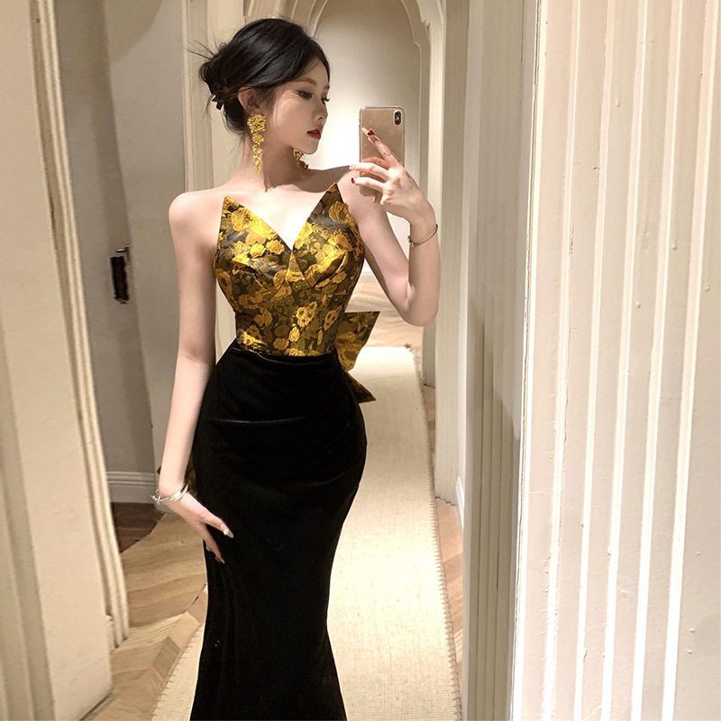 新中式气质长款名媛宴会晚礼服裙小众设计修身包臀鱼尾抹胸