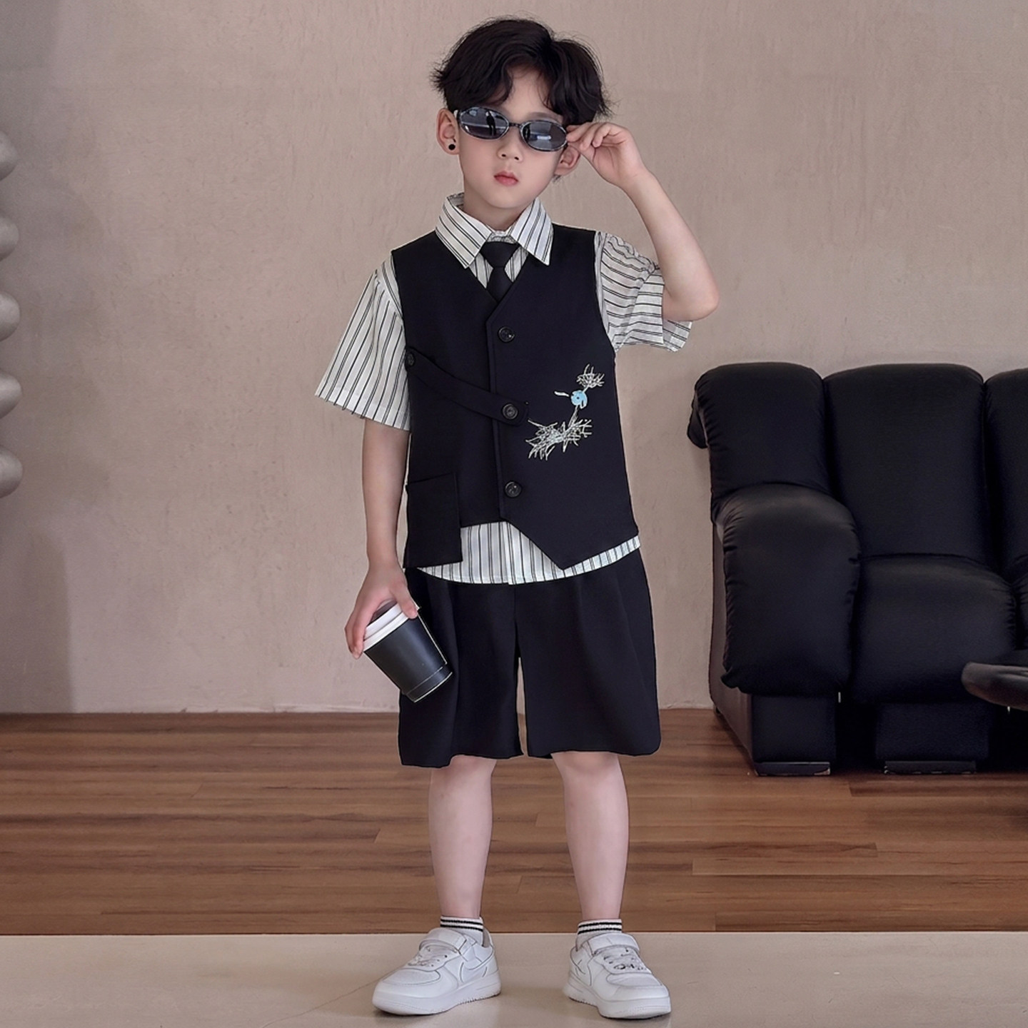 男童小西装套装夏季新款演出服