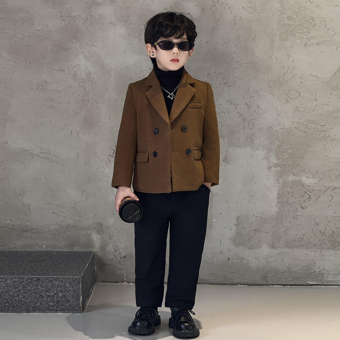 男童秋冬呢子休闲西装儿童加厚花童小主持人礼服高级感钢琴演出服