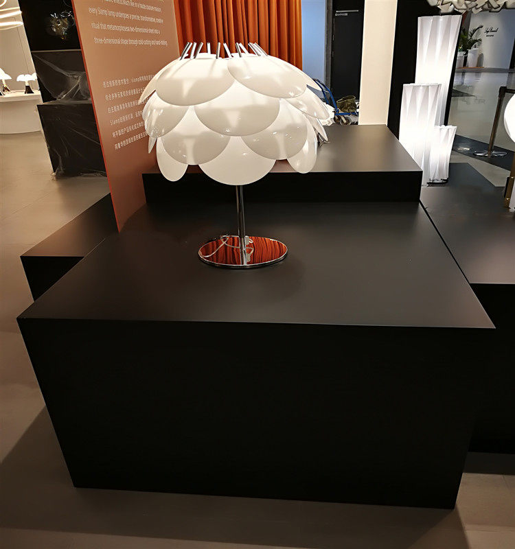 定制展台摆台展厅专用黑色烤漆立柱展示台地台展会布置方形高档