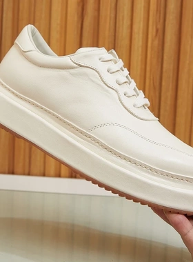 帕达索透气百搭小白鞋男简约厚底潮流板鞋春季英伦休闲皮鞋240825