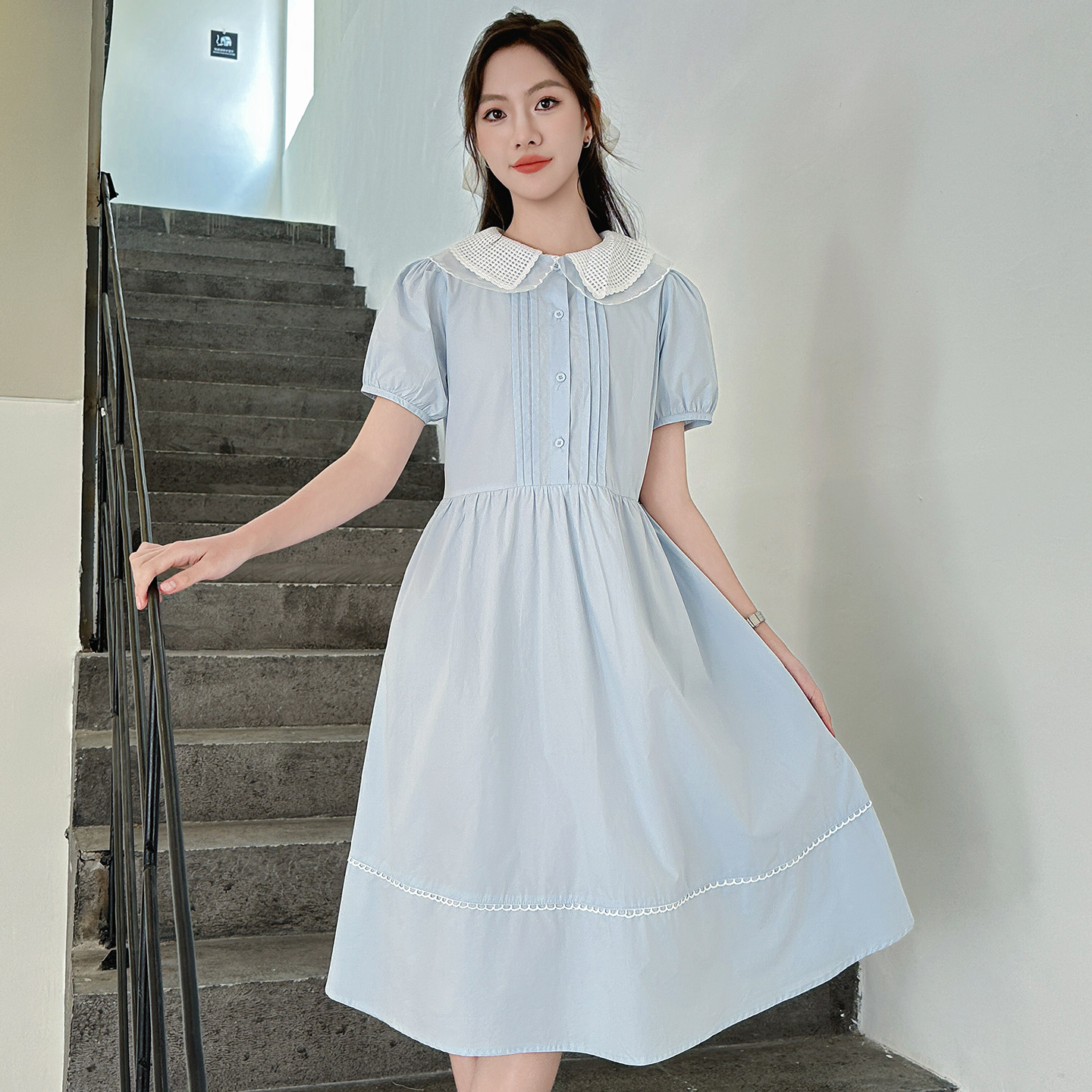 2026夏季女大童洋气短袖连衣裙图片