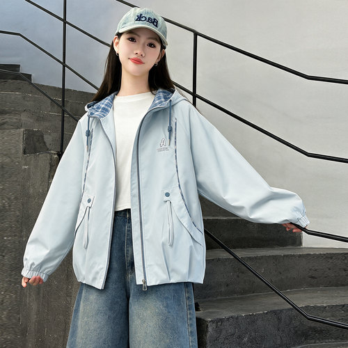 女大童2026新款春秋冲锋衣外套