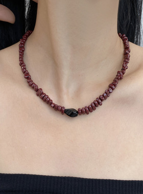 复古时尚简约不规则碎石红色项链小众高级感潮流气质锁骨链颈链女