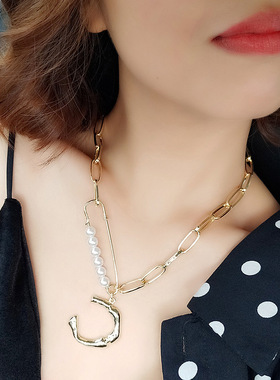 欧美时尚别针珍珠项链吊坠项链 字母C项链女性潮流独特派对饰品