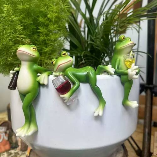 Contemporary Resin Frog Planter, Creative Handmade, for Outd