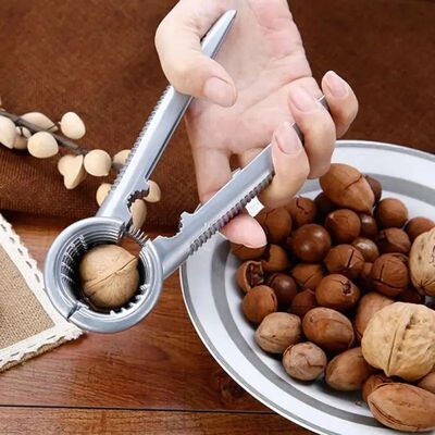 1pc Silvery Metal Multi Functional Walnut Clip Household Nut