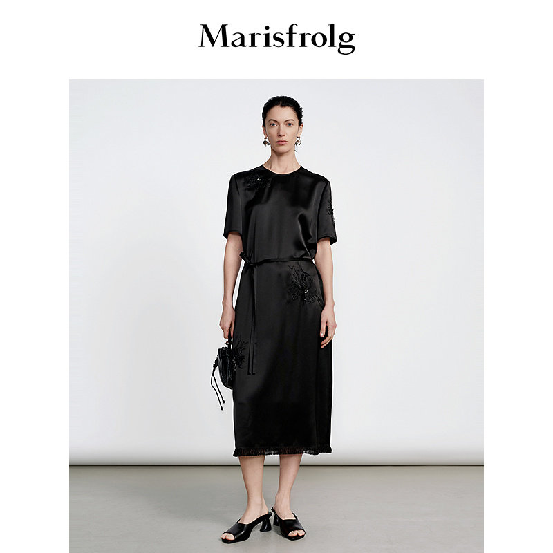 Marisfrolg玛丝菲尔一步裙刺绣钉珠花稿缎面收腰优雅时尚连衣裙女