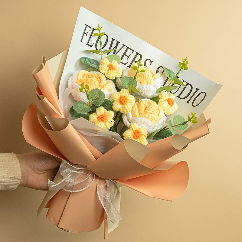 玫瑰针织花束毛线手工编织女生闺蜜生日送女友礼物表白毕业永生花