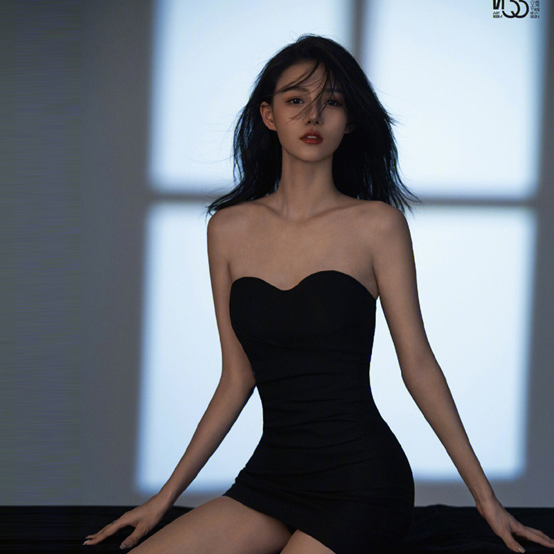 純欲性感辣妹抹胸連衣裙女夏季小個子高級感黑色緊身包臀裙短裙子