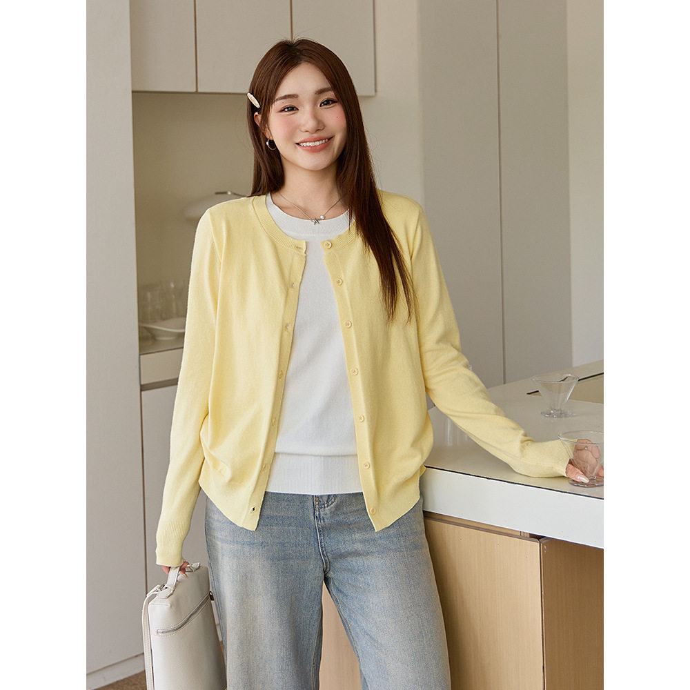韩系假两件撞色刺绣针织衫秋装女装新款胖mm大码宽松毛衣66025