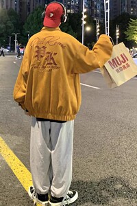 709-2-JK822-P105 春单人 鹿皮绒英文刺绣潮流时尚夹克外套图片