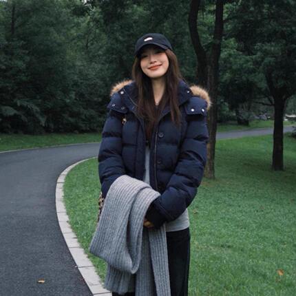 新款90白鸭绒羽绒服女2026年新款短款加厚小个子收腰显瘦冬季外套