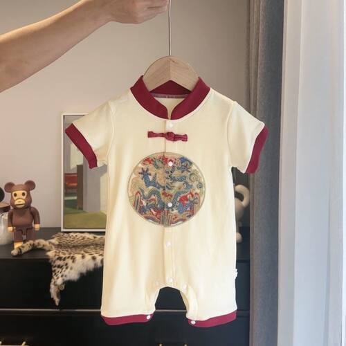 奥莱清仓新款周岁礼服男宝夏季男女宝衣服中国风儿婴服短袖连体衣