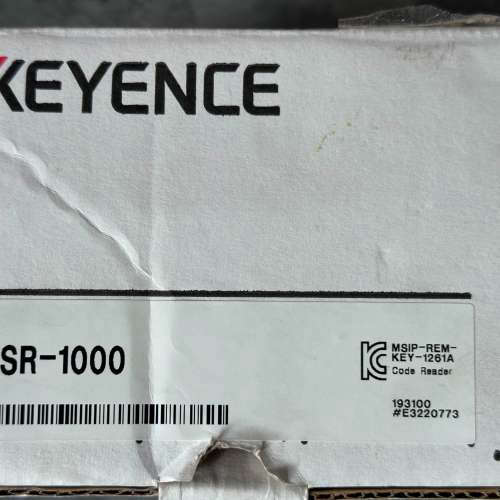 SR-1000全新基恩士扫码器原装正品 价格私聊。
