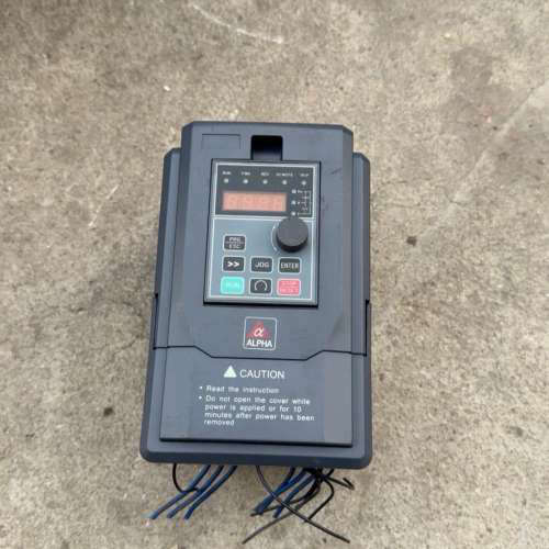 阿尔法变频器4KW ALPHA6000-3004JB系列。拆