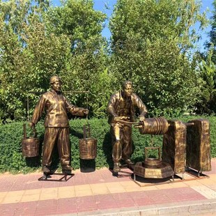 现货玻璃钢农耕仿铜人物雕t塑劳动人民挑担子耕地小品公园装饰摆