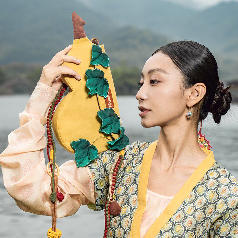 王的手创 葫芦挎包手工刺绣DIY材料斜挎K单间帆布汉服棉麻小众通图片