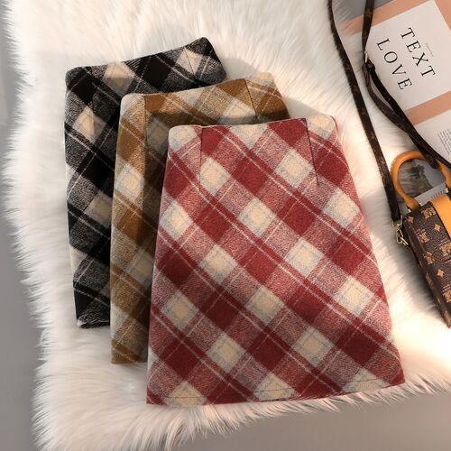 毛呢格子半身裙女秋冬天配毛衣新款百搭高腰包臀裙红色a字短裙