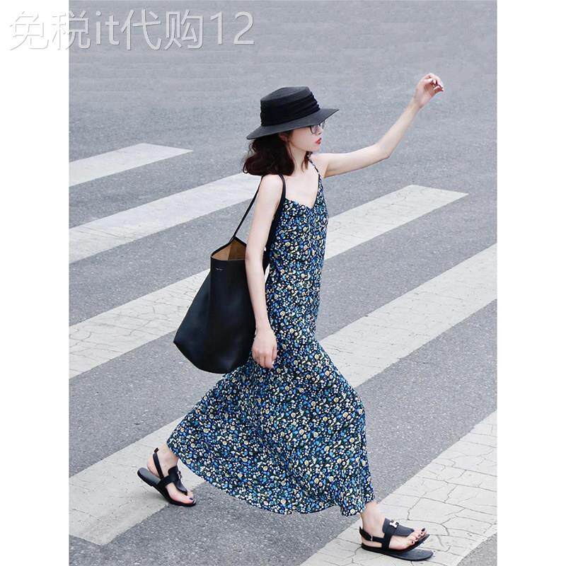 端庄大气法式度假风蓝色碎花吊带连衣裙气质名媛高端显瘦女神范