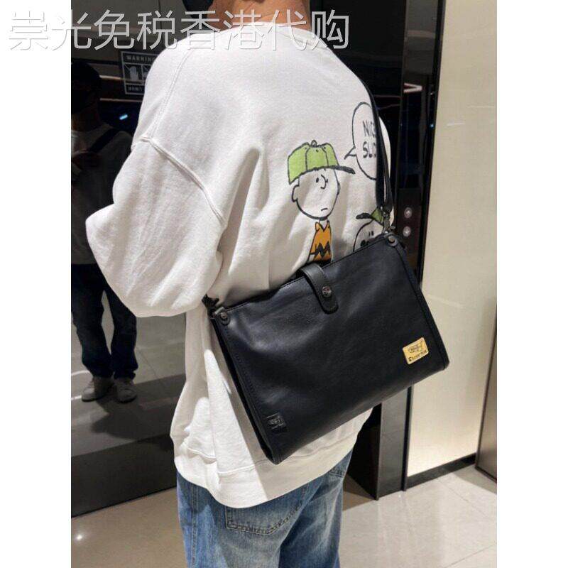香港代购简约真皮男士单肩包休闲斜揹包日韩牛皮平板商务A4邮差包