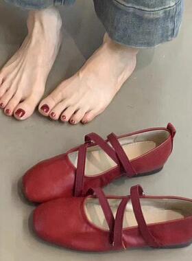 香港软平底红色玛丽珍单鞋女2026春季新款晚晚风芭蕾鞋浅口瓢鞋子