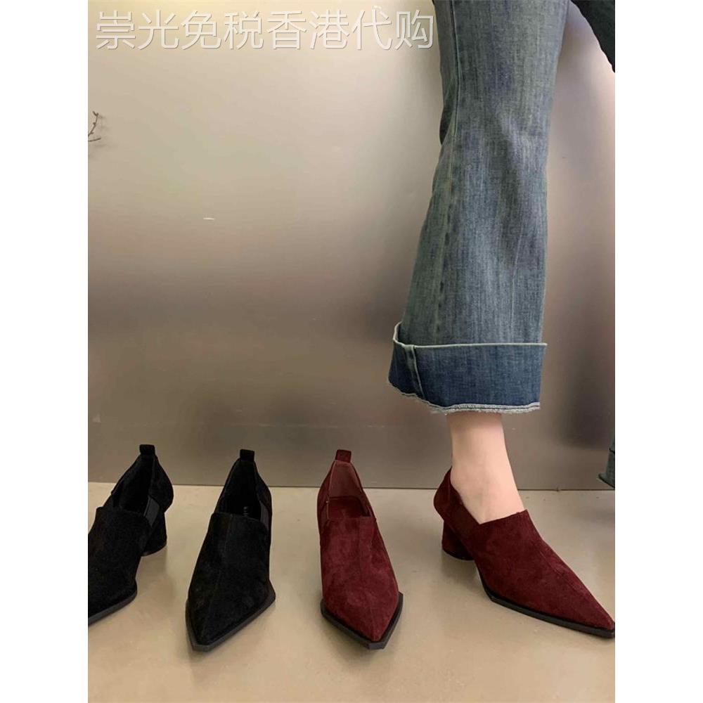 香港软皮黑色绒面深口单鞋女2025新款尖头粗跟磨砂职业通勤高跟鞋