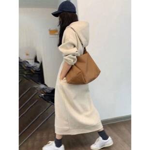 连帽卫衣裙女秋冬欧货中长款加绒加厚套头运动连衣裙过膝针织长裙