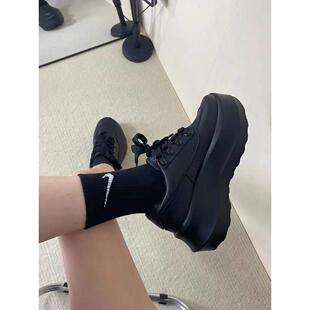 香港Lisa同款联名增高松糕厚底休闲鞋女2025春秋季系带运动小黑鞋