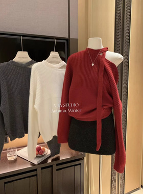 MAR  素心兰秋冬甜美圣诞假日氛围感飘带露肩套头保暖毛衣1387