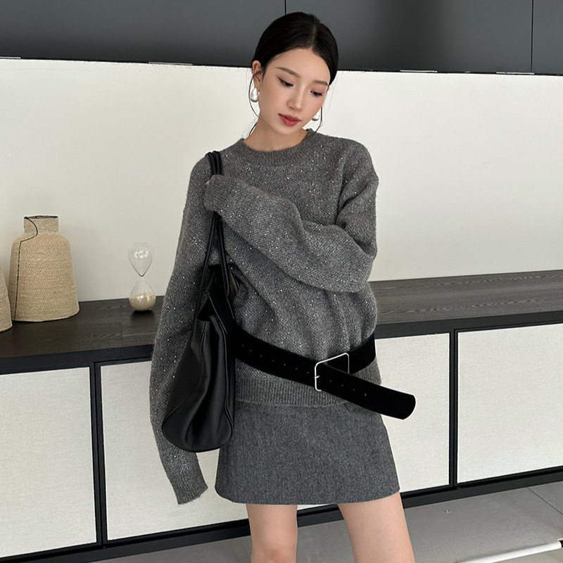 ELSISSI设计感亮片慵懒风上衣秋冬新款女装氛围感毛衣针织衫女