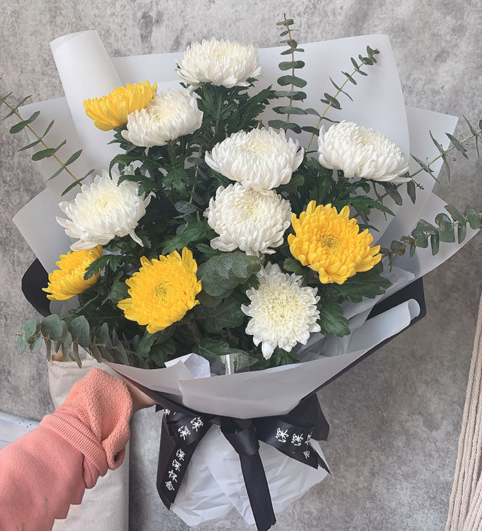 杭州北京天津上海广州成都清明鲜花黄白菊花花束扫墓上坟祭奠花束