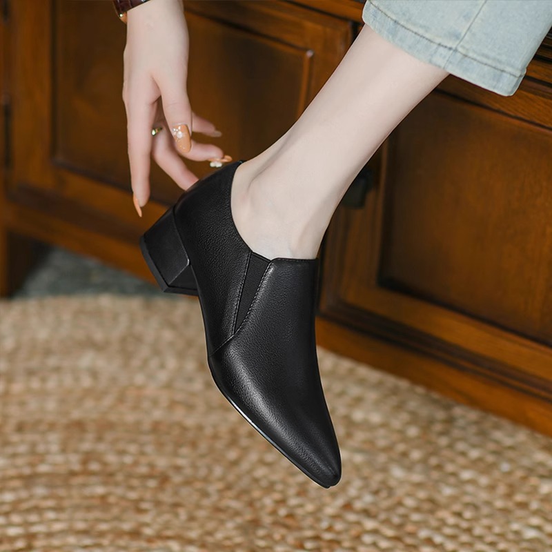 真皮粗跟深口单鞋女2025年春秋季新款尖头时尚百搭小皮鞋高跟鞋子