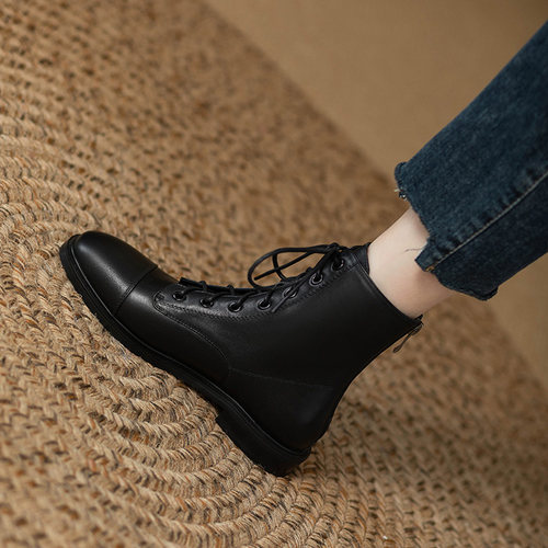 真皮英伦风马丁靴女2025年新款秋冬季方头系带加绒粗跟平底短靴子