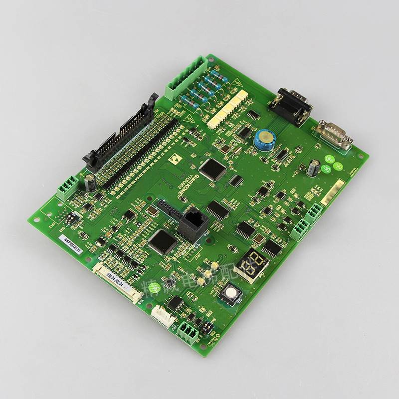 巨人通力货梯主板ytcpub02/b04新时达系统一体机控制板 电梯配件