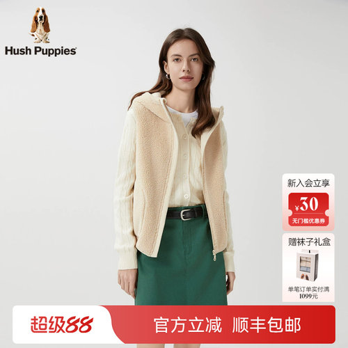 暇步士女休闲摇粒绒保暖连帽马甲