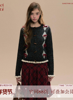 SunsetPark日落公园 复古菱格深灰色花纱牛角扣毛衣